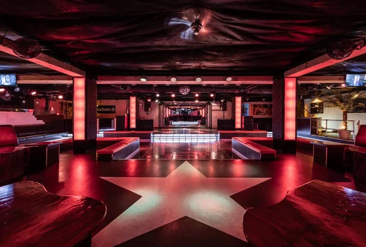 XXL 16+ PARTY – Havanna